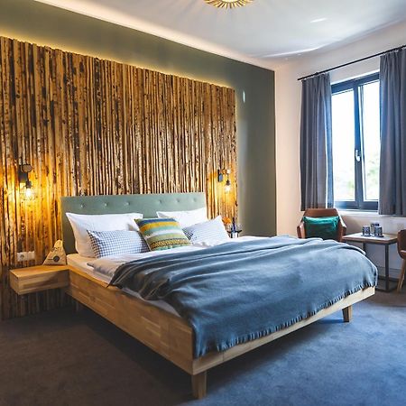 Boutique Hotel Landhauszeit باد مونستريفل المظهر الخارجي الصورة