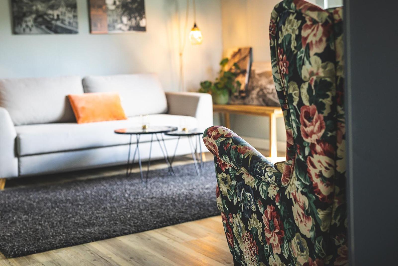 Boutique Hotel Landhauszeit باد مونستريفل المظهر الخارجي الصورة
